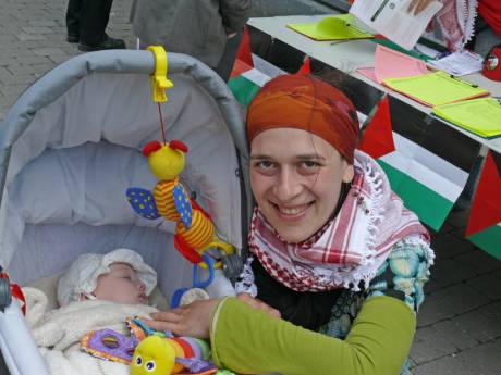 Anna, a stalwart of of the Free Palestine Campaign and baby Aurelie