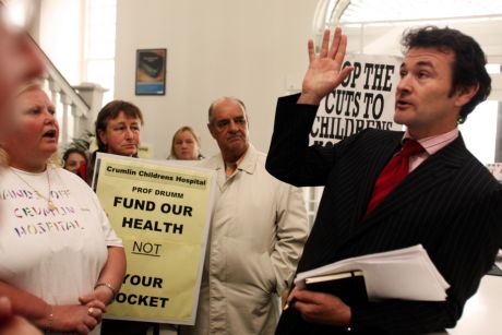 HSE holds hand up to ward closures