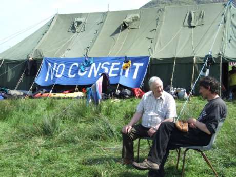 Click on image to see full-sized version 2009_0531_gathering_action_052.jpg