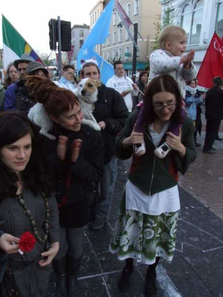 May Day marchers at Daunt Sq.