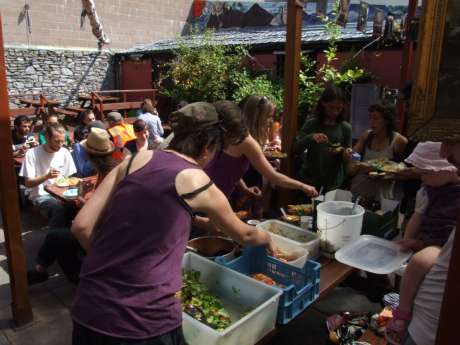 Lunchtime at Fionnbarra's