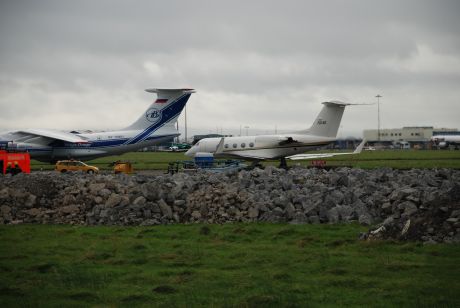 Click on image to see full-sized version Volga Dneipr munitions transporter? and Gulfstream running for cover?