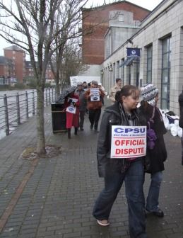 Pickets at Cork Social Welfare