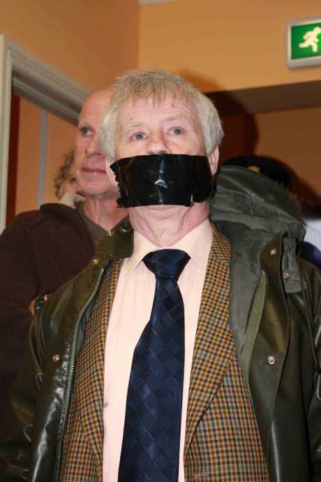 Click on image to see full-sized version indy4.jpg