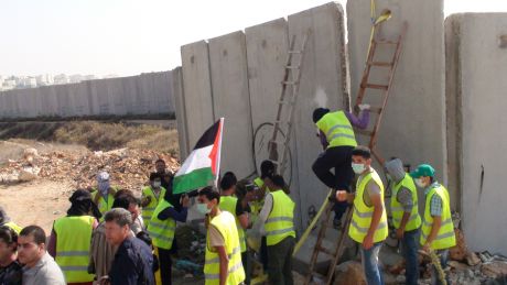 Click on image to see full-sized version qalandia_1_1.jpg