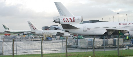 Two Omni Air US troop carriers + Evergreen munitions? transport at Shannon Wed 4 Nov 09
