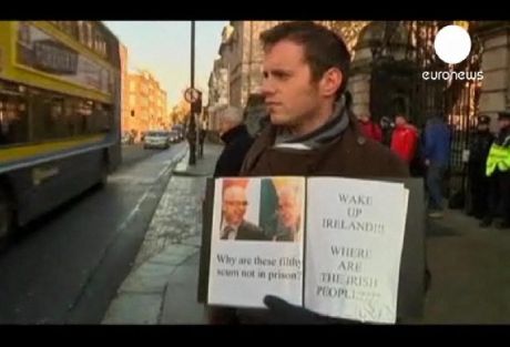 Where are the Irish people? - The Euronews "WAKE UP IRELAND" protester