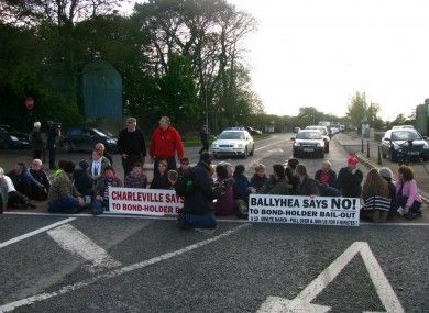 Ballyhea Bondholder Bailout: protesters stop traffic in Cork