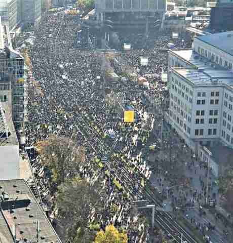 german_nov_covid_protest.jpg