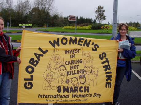 Maggie Ronayne (R) & Global  Women's Strike activist