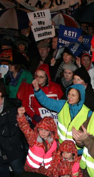 education_cuts_protest_dublin13.jpg