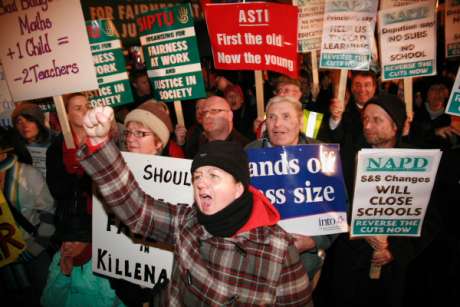 education_cuts_protest_dublin14.jpg