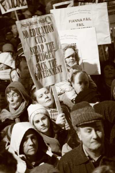 education_cuts_protest_dublin30.jpg