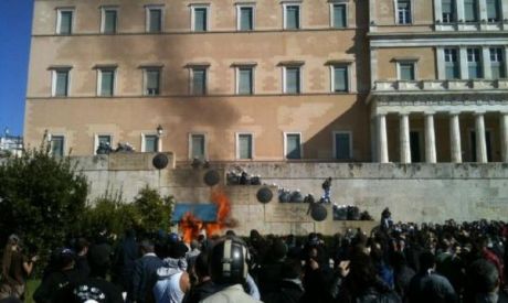 Guard box on fire as mass crowds get closest to parliament steps in 2 years