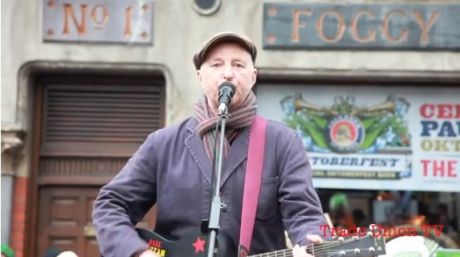 Billy Bragg free secret solidarity gig at Occupy Dame Street, Saturday 22nd October 2011