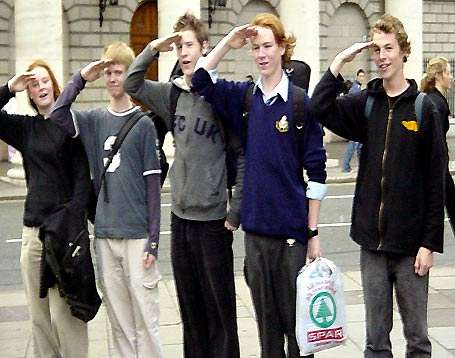 Teenagers salute the mass!