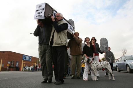 ennis_health_protest05.jpg