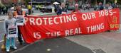 leafleting_090830_2.jpg