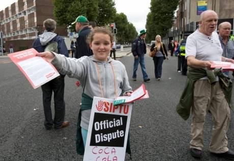leafleting_090830_14.jpg