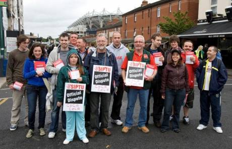 leafleting_090830_17.jpg