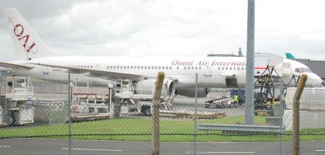 OMI US Troop Carrier at Shannon 5Sept09