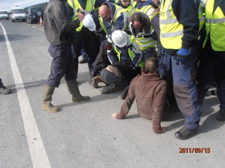 Garda watching on as IRMS assault campaigners